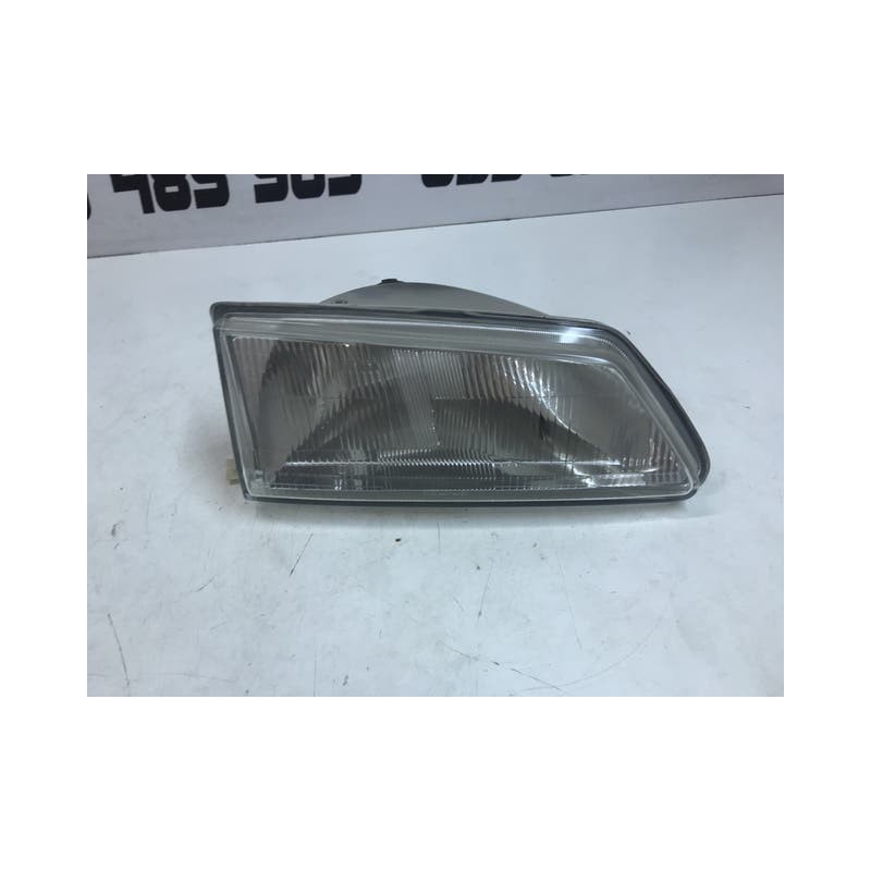 Faro Peugeot 106 derecho nuevo yorka