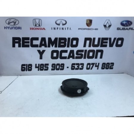 Altavoz Seat León MK3 delantero izquierdo