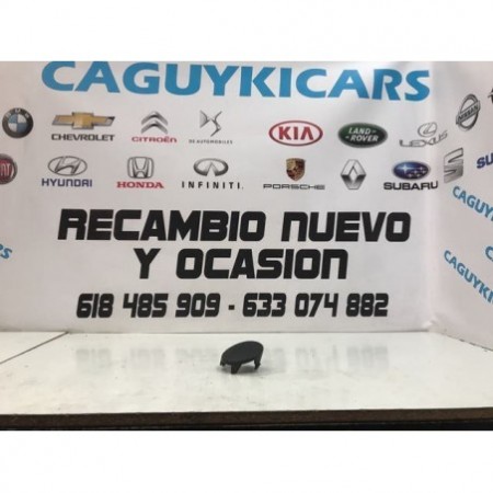 Tapa derecha antiniebla renault clio 2