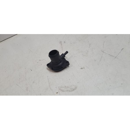 brida de refrigerante ford nuevo