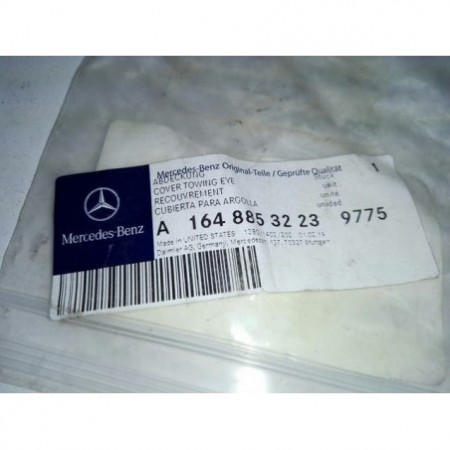 Tapa enganche mercedes benz ML350 nueva