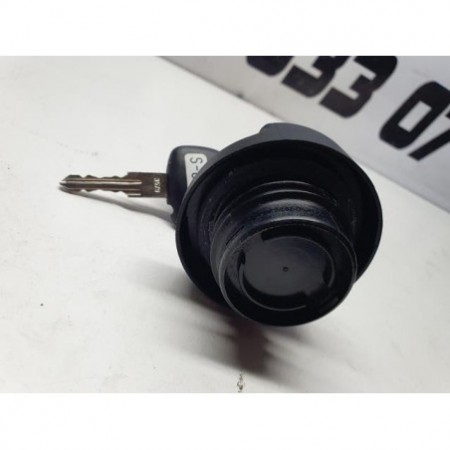 Tapon opel corsa B opel tigra A nuevo