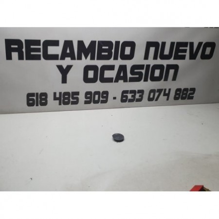 Tapa central opel astra H usada
