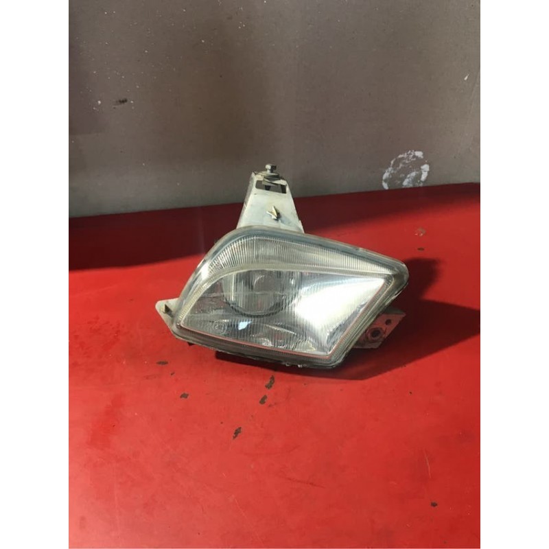 Faro antiniebla peugeot 306